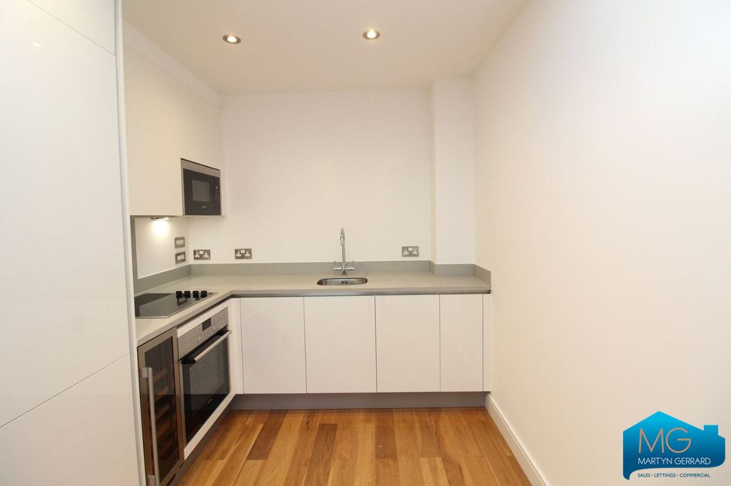 Property photo 2 of 10 Picture No. 25