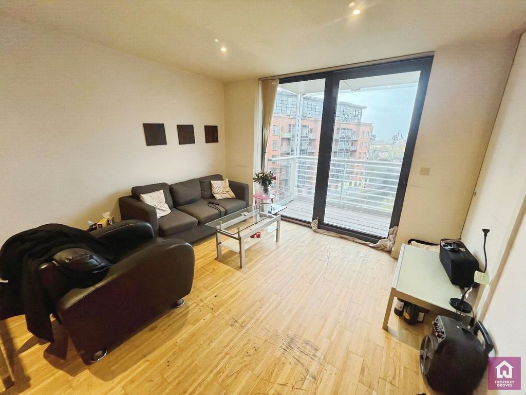 Property photo 2 of 14 Picture No. 08