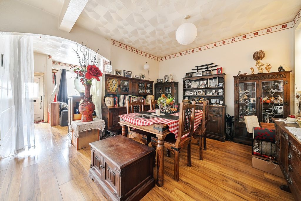 Property photo 2 of 12 Picture No. 03
