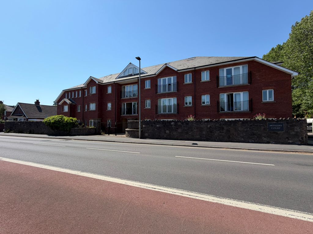 Property photo 1 of 10