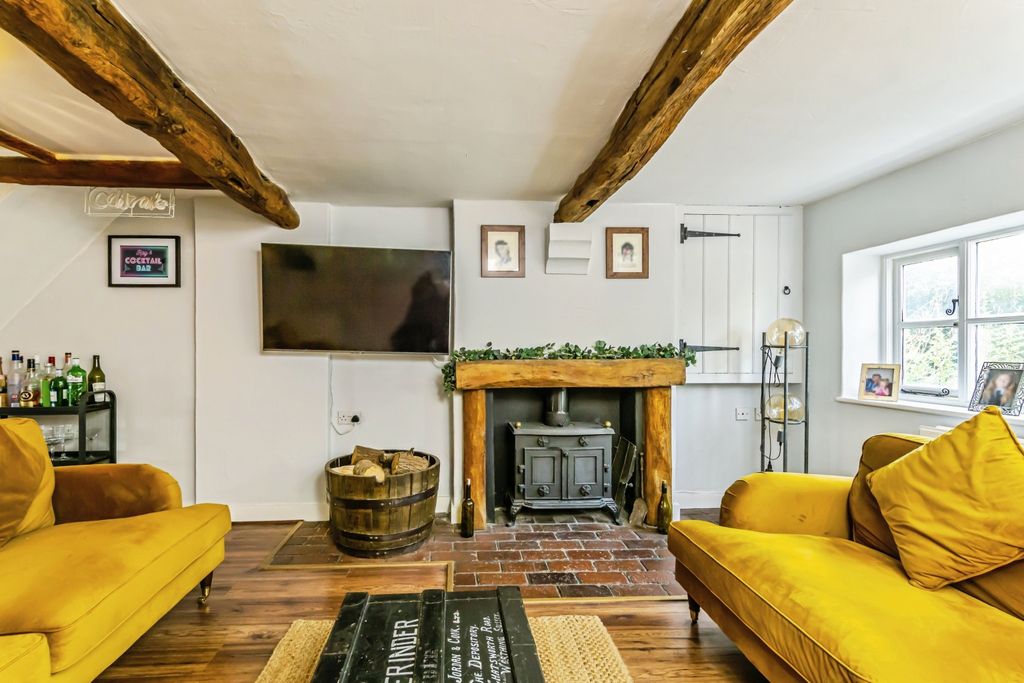 Property photo 2 of 20 Photo #2