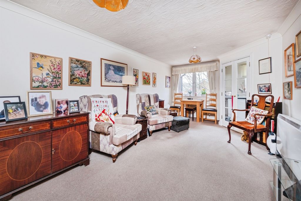 Property photo 3 of 7