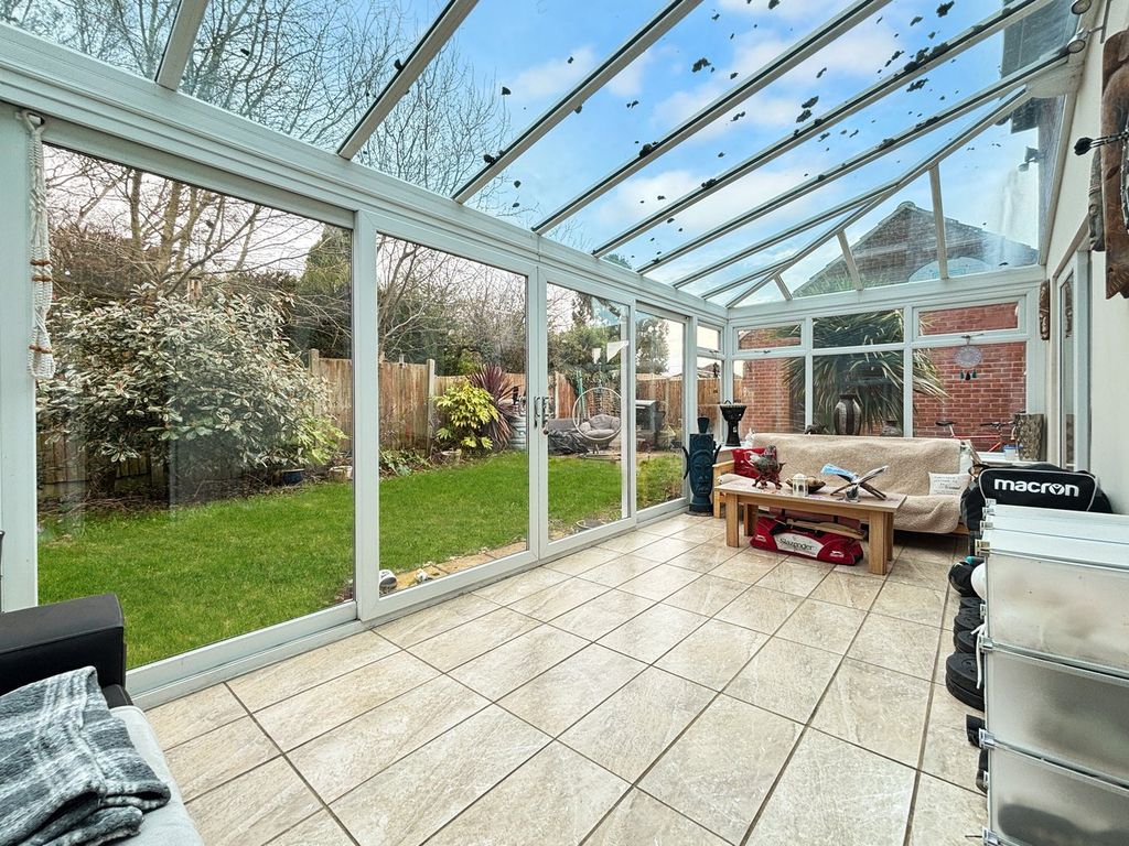 Property photo 3 of 19