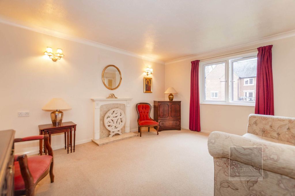 Property photo 2 of 7