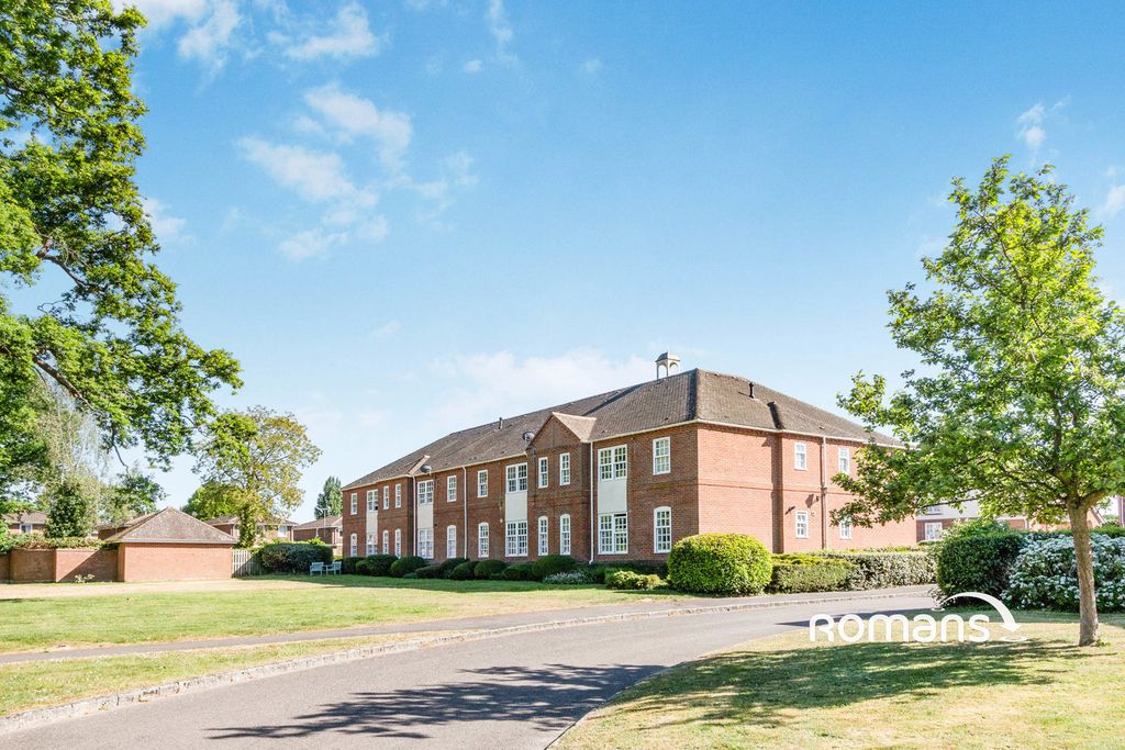 Property photo 1 of 8 Photo