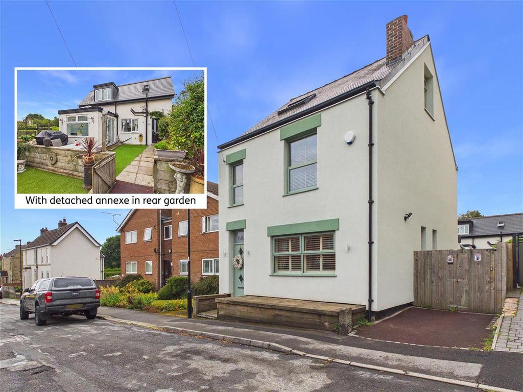 Property photo 1 of 42 100 Harvey Clough.Jpg