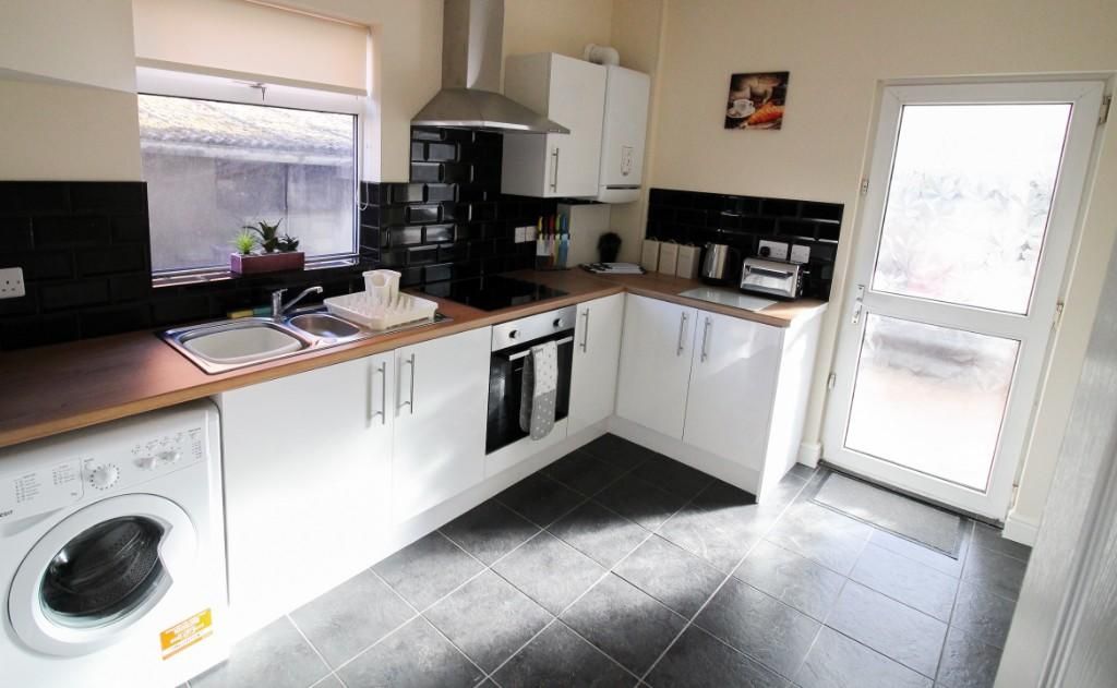 Property photo 1 of 3