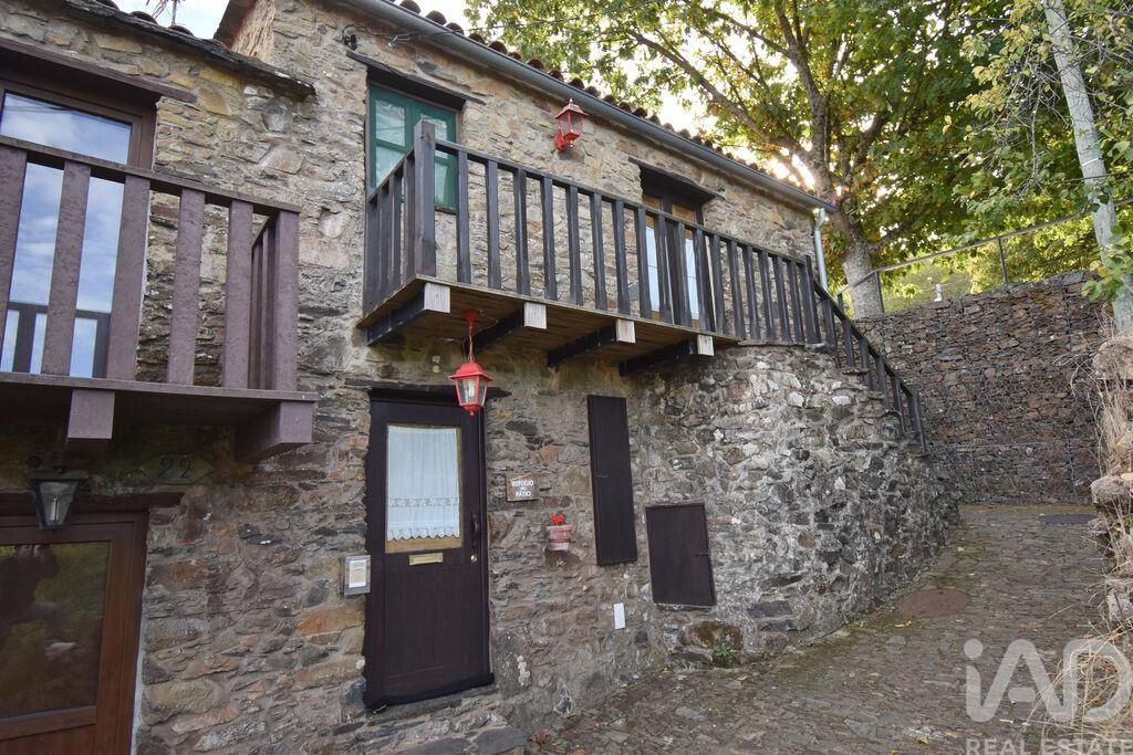 Property photo 1 of 35