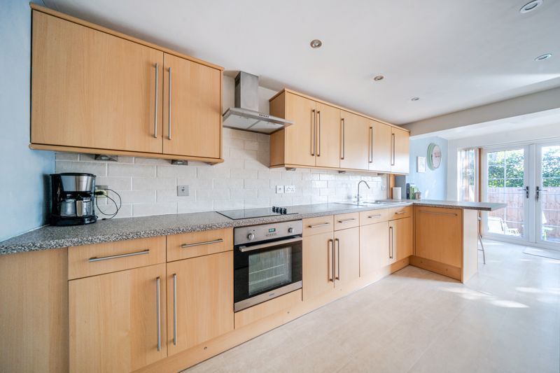 Property photo 2 of 13 Photo 6