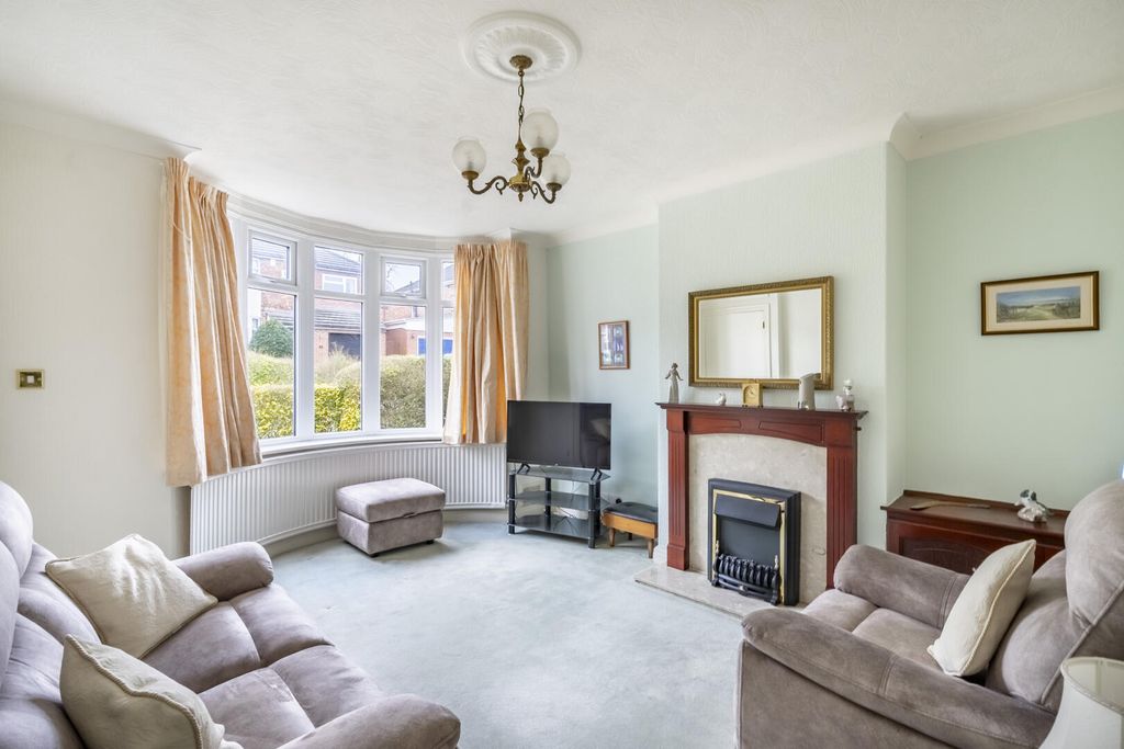 Property photo 2 of 14 Living Room