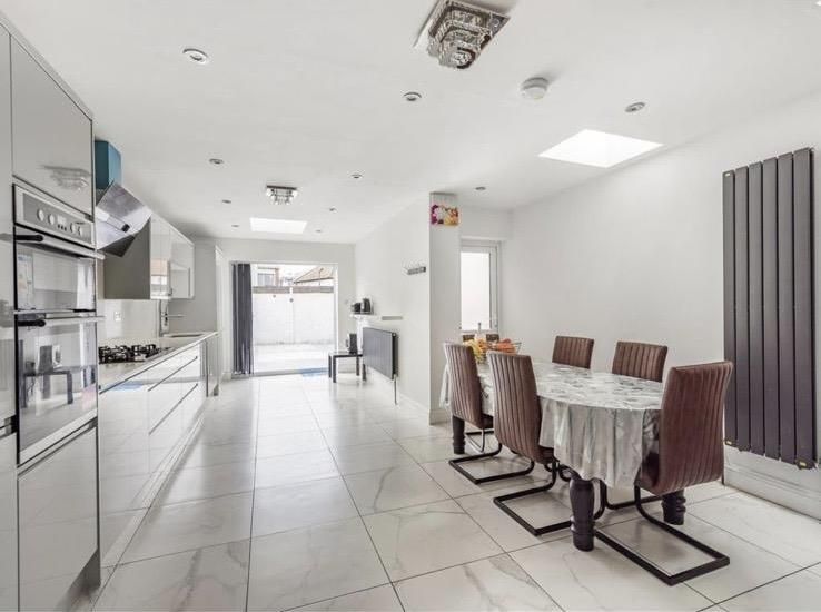 Property photo 1 of 11 A28B9Ed4-2A34-438c-B4Ab-89Bcb091B209.Jpg