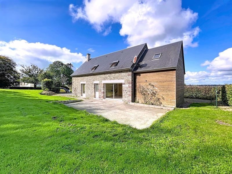 Property photo 1 of 17 Photo 11