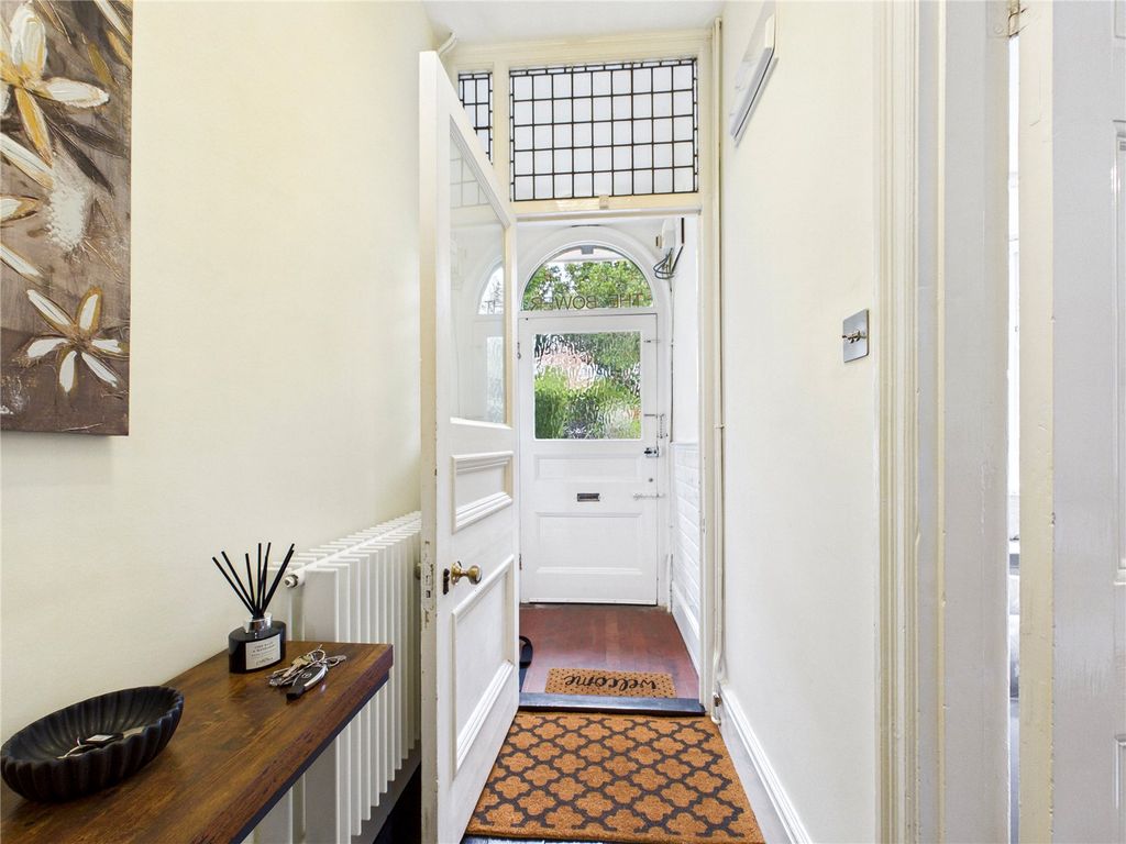 Property photo 3 of 33 Picture No. 17