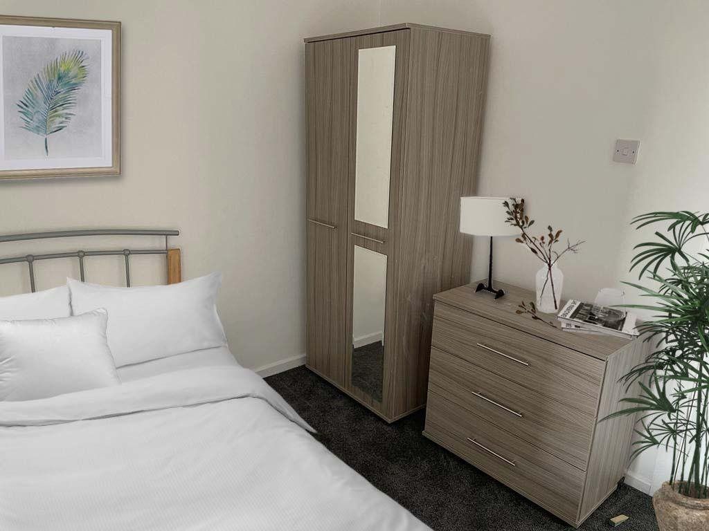 Property photo 3 of 18 220922 Room 4 216 Trewyddfa Road Marketing Pic3