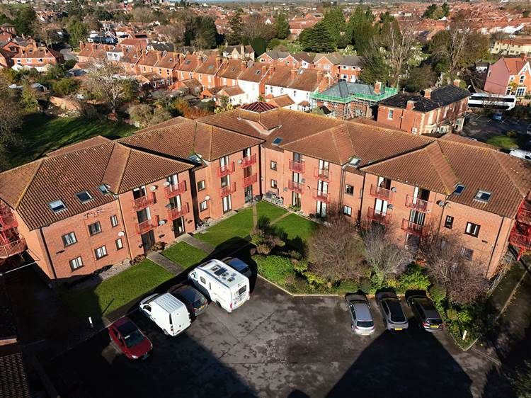 Property photo 1 of 1