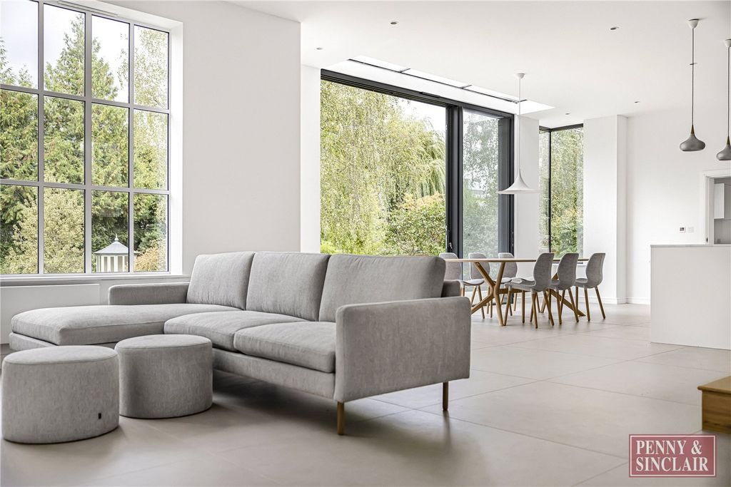 Property photo 3 of 18 Picture No. 69