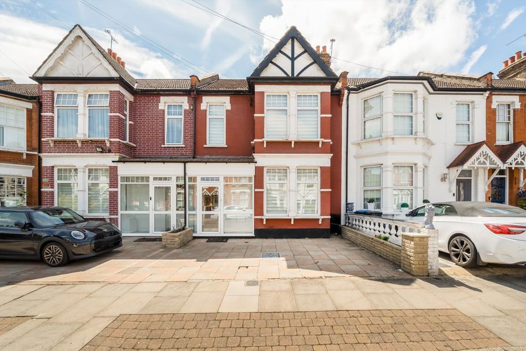 Property photo 1 of 10
