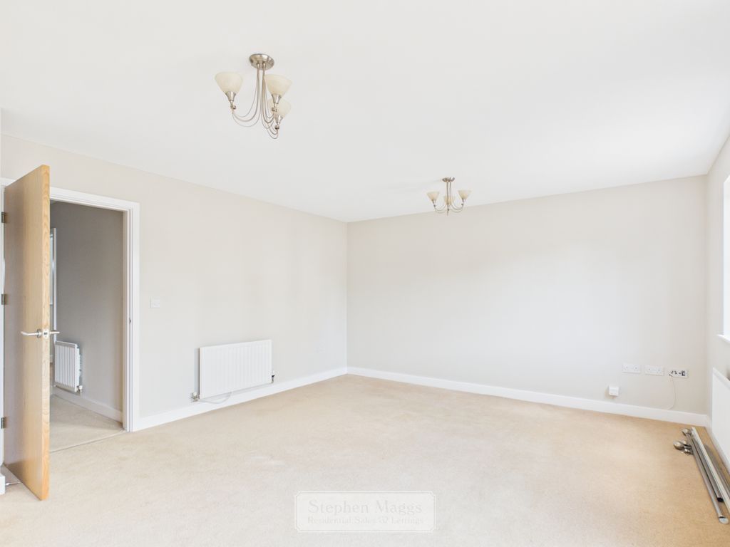 Property photo 3 of 17 Photo 18