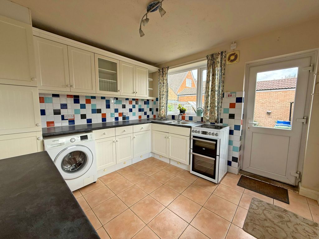 Property photo 3 of 10 Img_5029