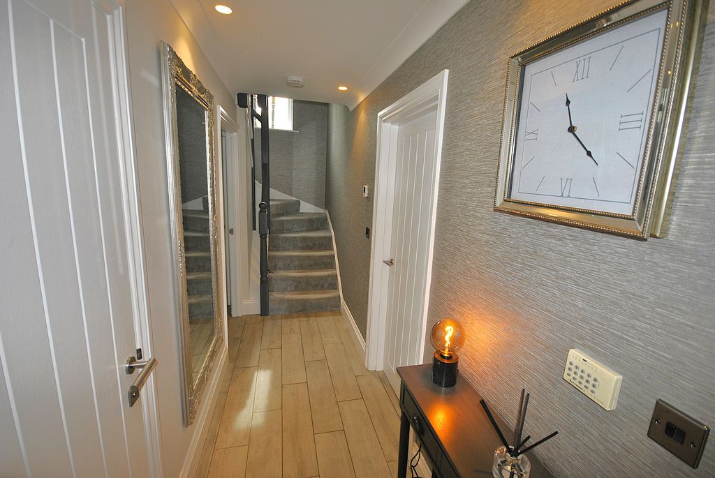 Property photo 3 of 40 3