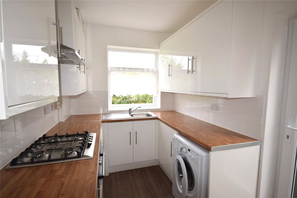 Property photo 1 of 19 Picture No. 01
