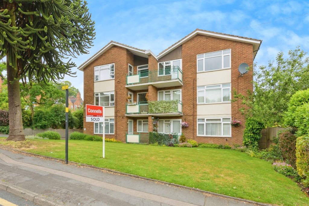 Property photo 1 of 17