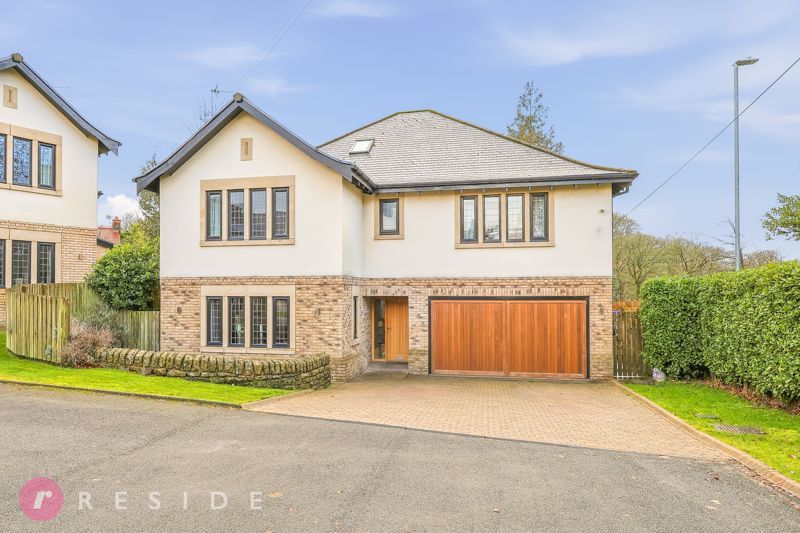 Property photo 1 of 33 House