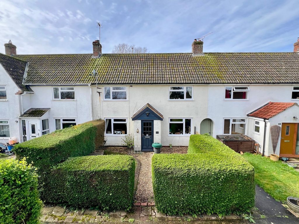 Property photo 1 of 28