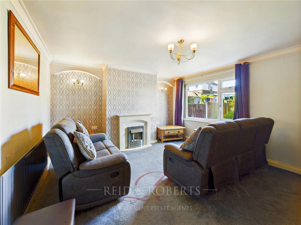 Property photo 2 of 14 Cam03999G0-Pr0144-Still001.Jpg