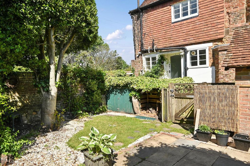 Property photo 2 of 19 Rear Garden