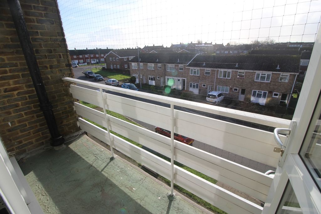 Property photo 2 of 6 Sun Balcony