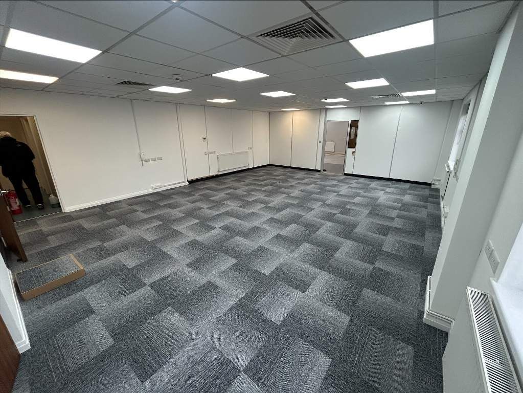 Property photo 2 of 6