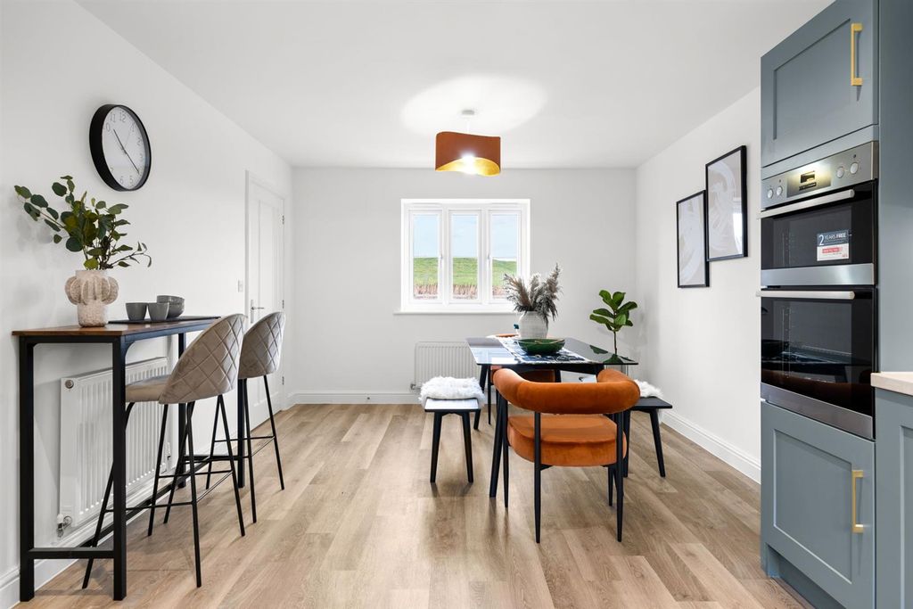 Property photo 3 of 15 9-Web-Or-Mls-Lsf - Plot 30 Finished Edits-9.Jpg