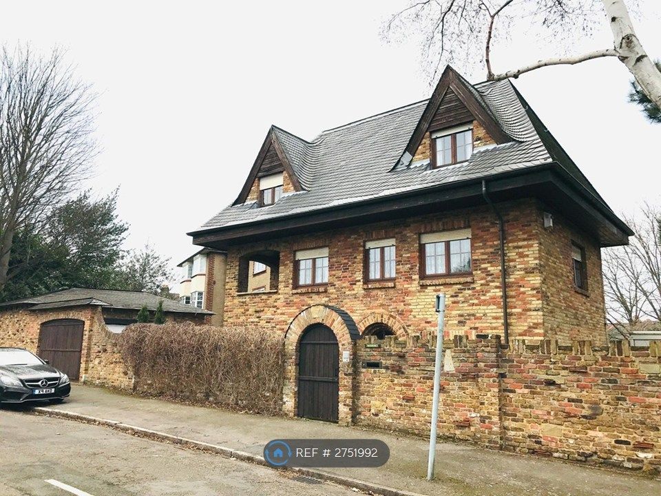 Property photo 2 of 2