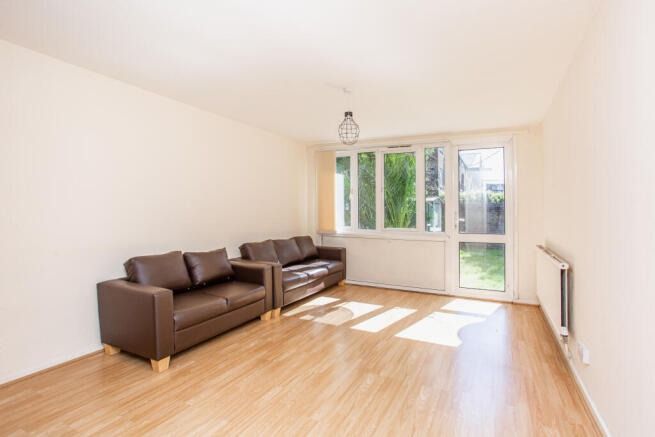 Property photo 1 of 9 4306510