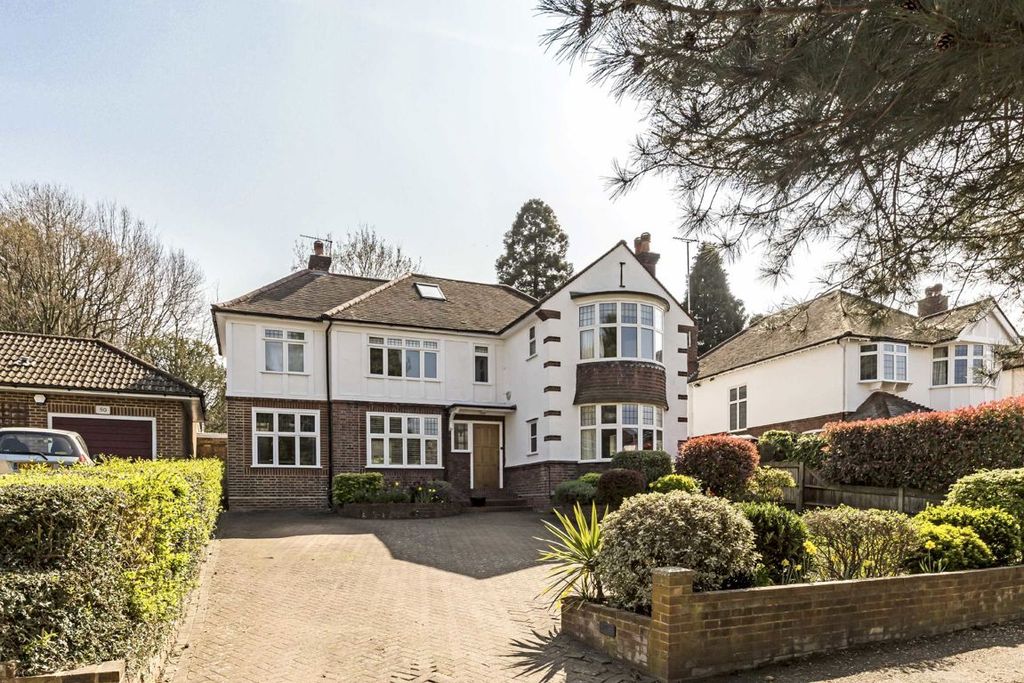 Property photo 1 of 7