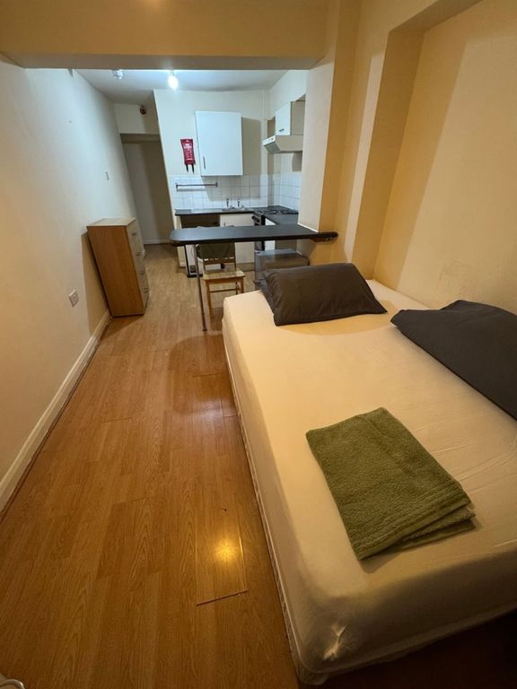 Property photo 3 of 3