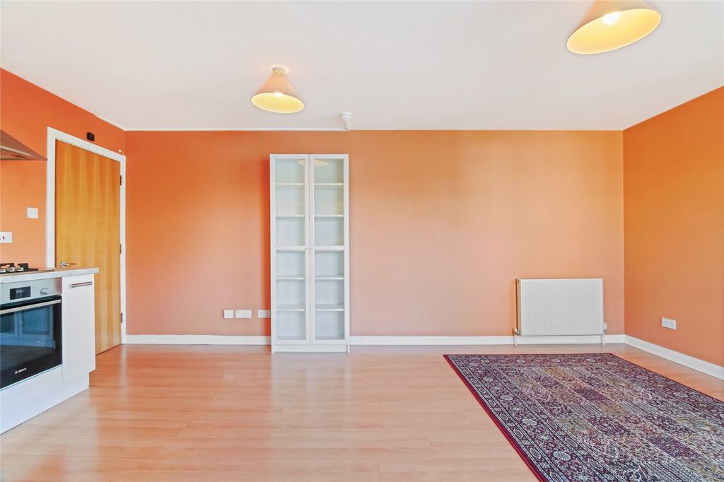 Property photo 3 of 16 3