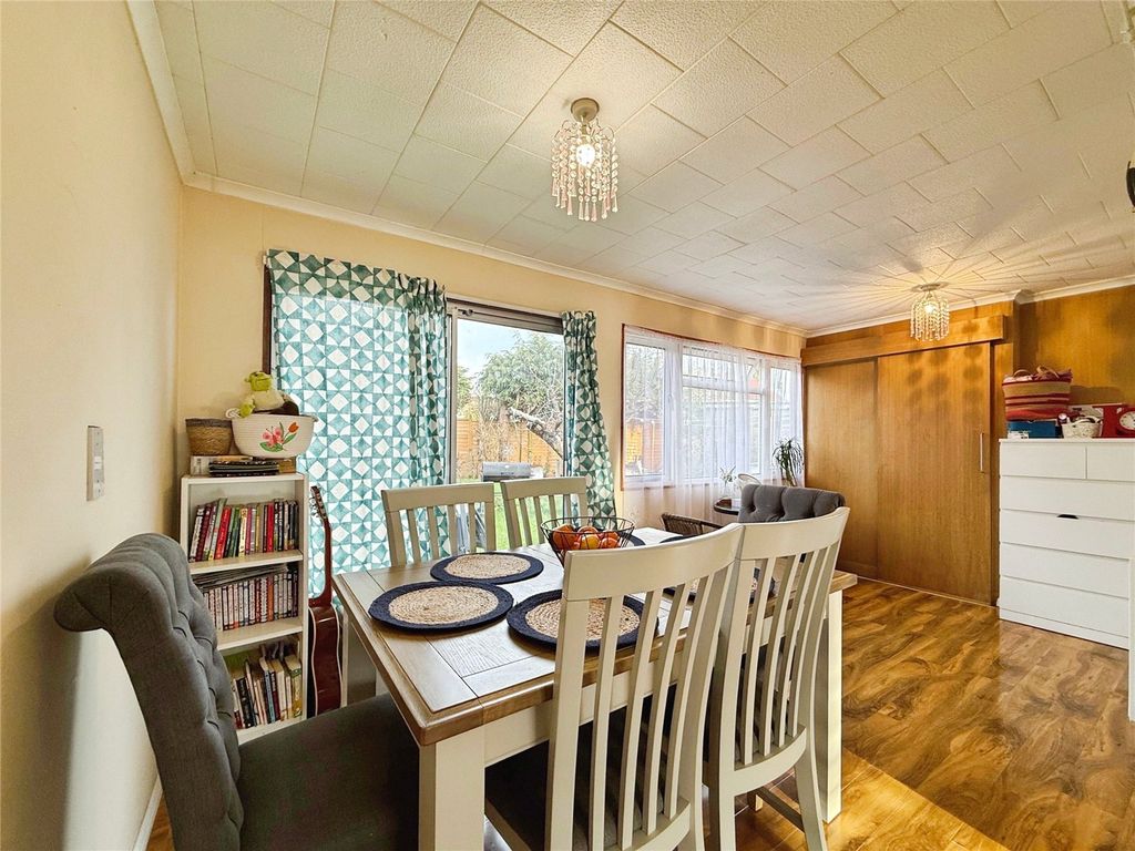 Property photo 3 of 16 Picture No. 10