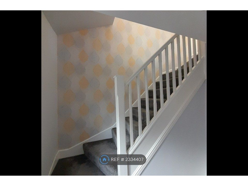 Property photo 3 of 14 Stairs