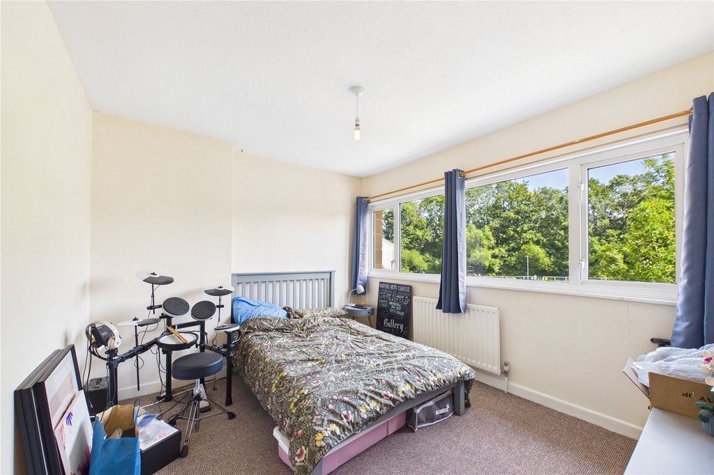 Property photo 3 of 12 Picture No. 24