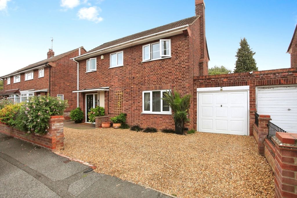 Property photo 1 of 18 Photo