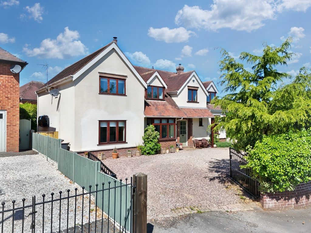 Property photo 1 of 40 4170061