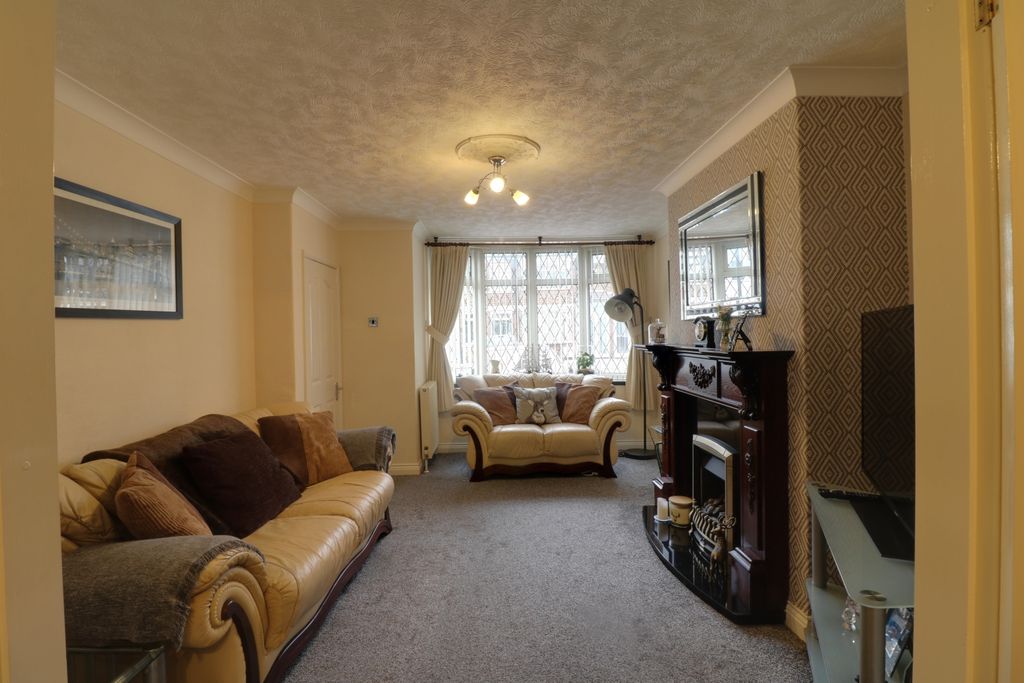 Property photo 1 of 15 Img_0680-Img_0682