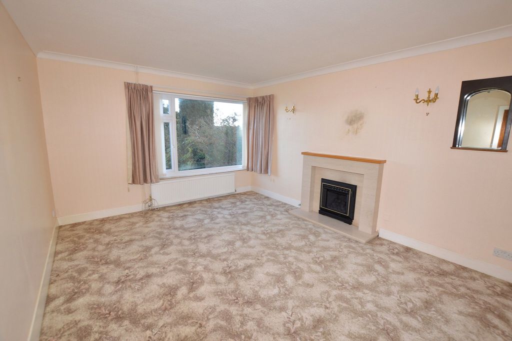 Property photo 3 of 18 3 - Picture No. 33