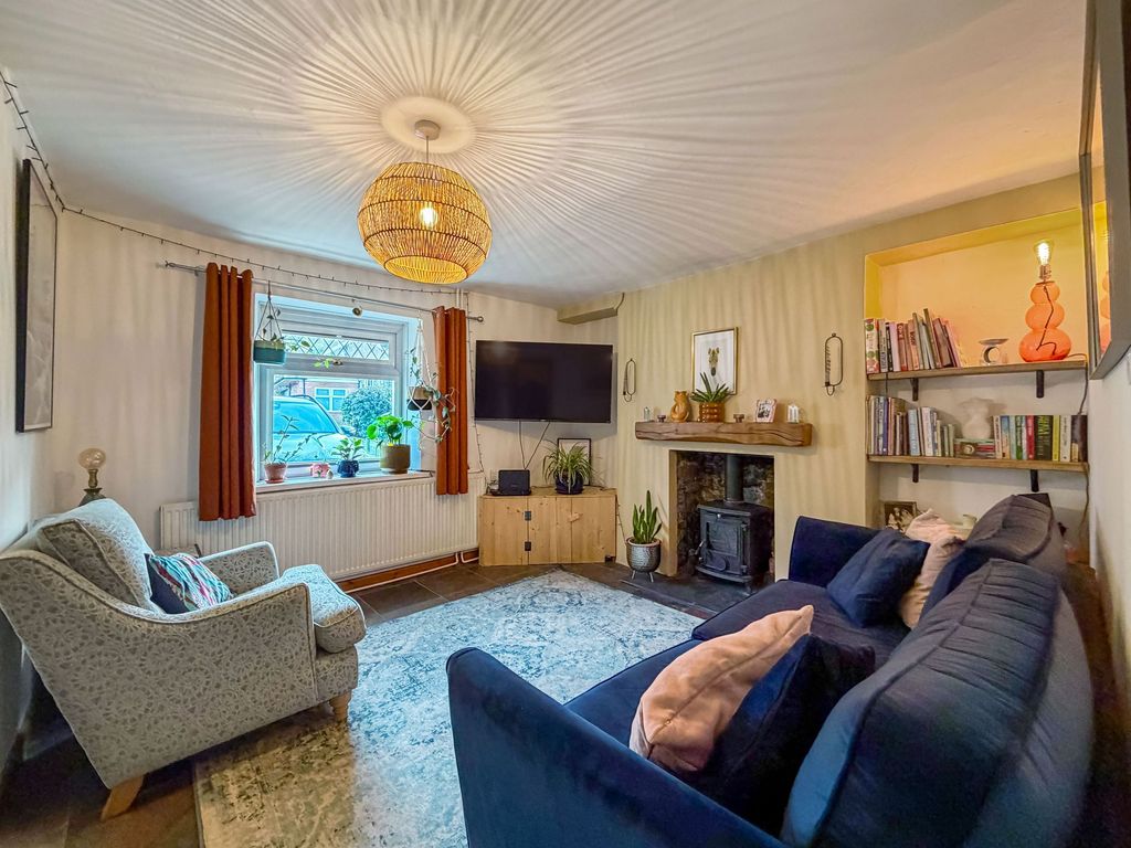 Property photo 2 of 29