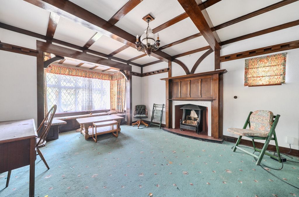 Property photo 3 of 23 Reception Room