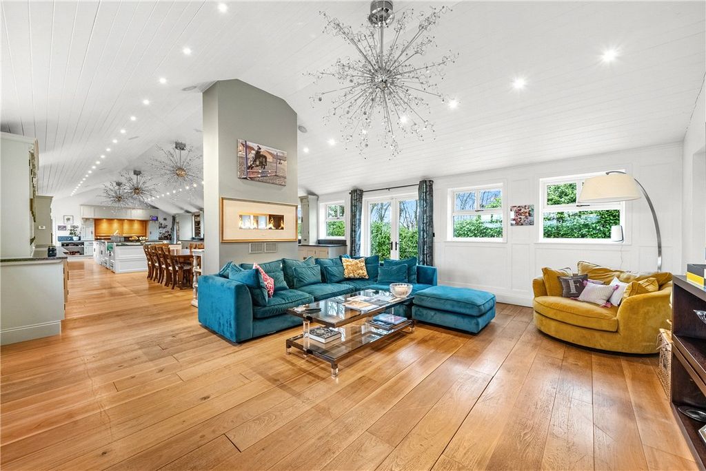 Property photo 2 of 32 Picture No. 51