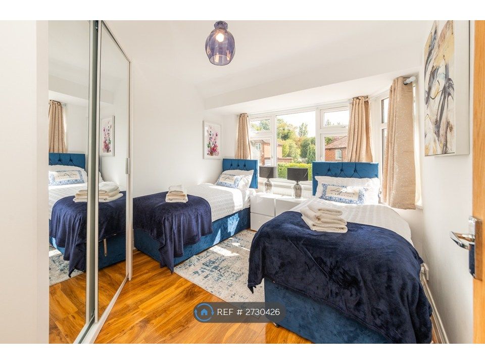 Property photo 1 of 29