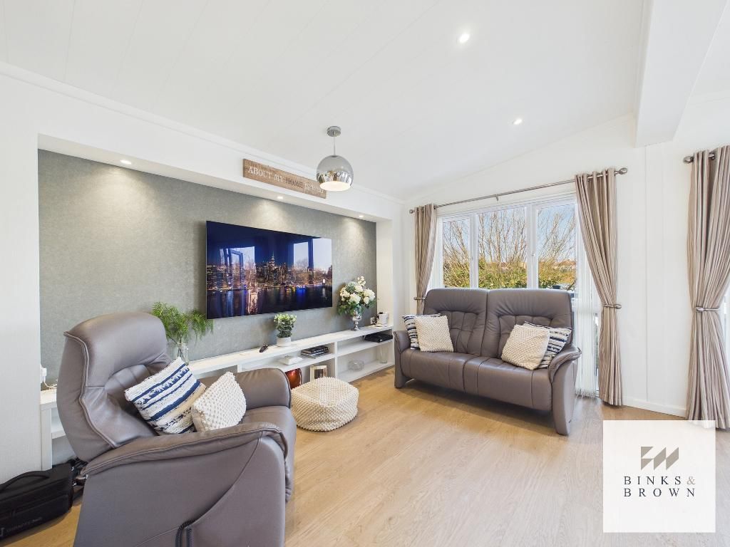 Property photo 2 of 20 Photo 2